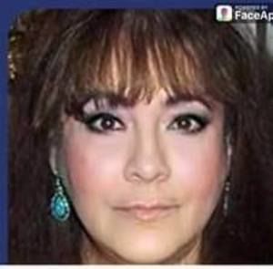 Meet your Posher, Rose